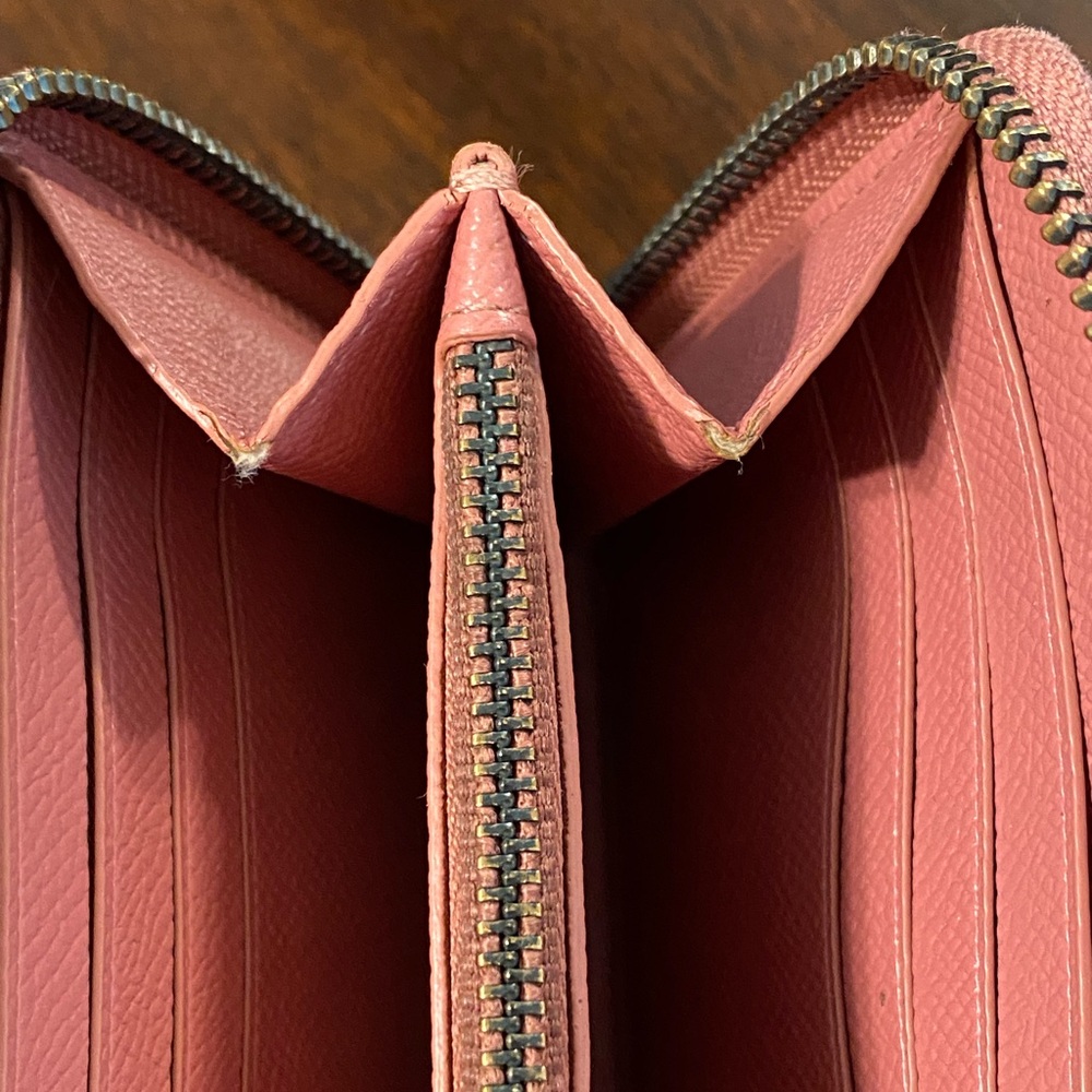 COACH Crossgrain Leather Accordion Zip Wallet - Picture 5 of 16